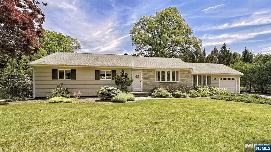 226 Emily Drive  Park Ridge NJ 07656 photo