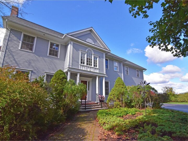 1 Deerfield Drive  South Burlington VT 05403 photo