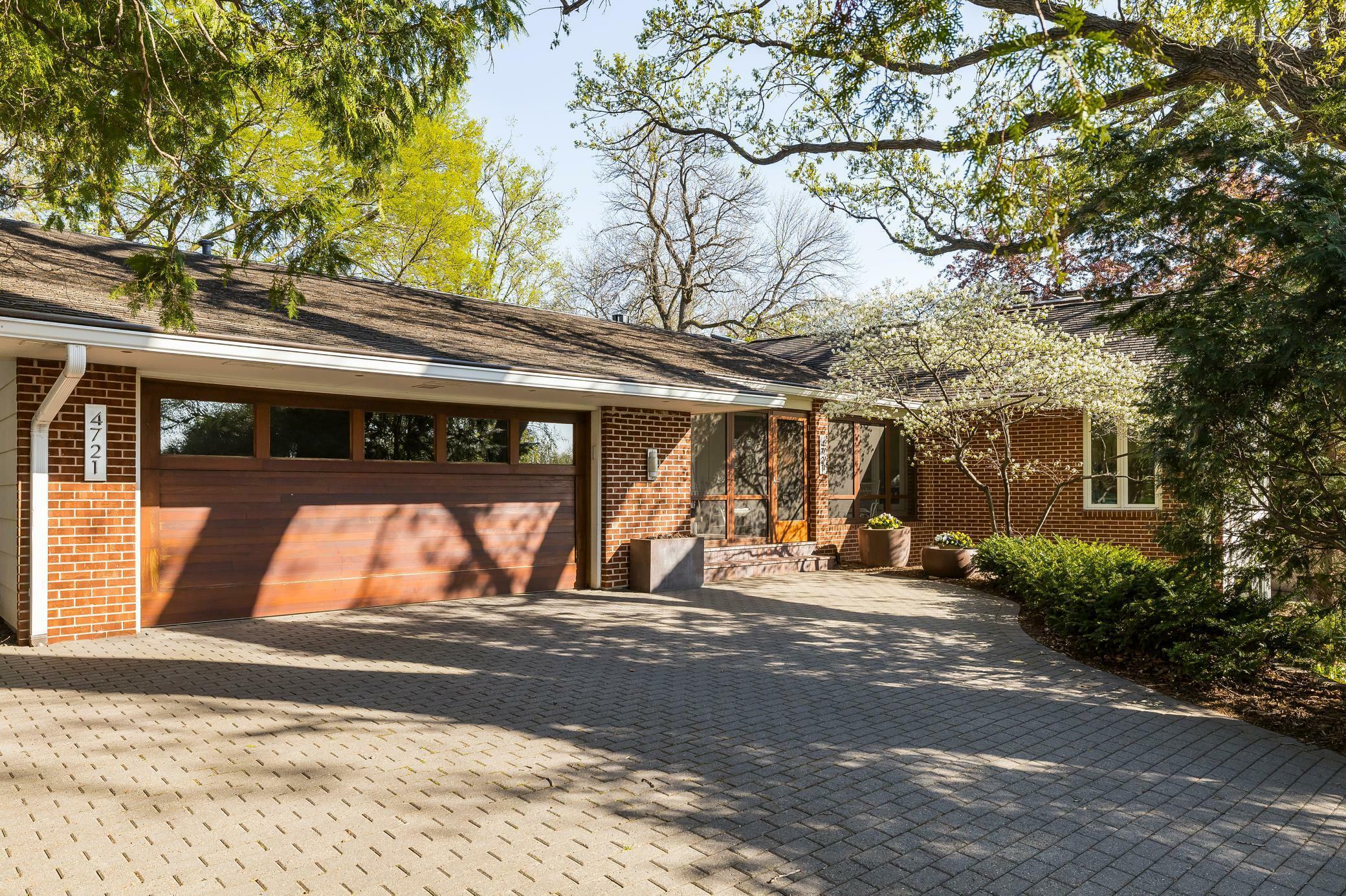 Property Photo: 4721 E Lake Harriet Parkway MN 55419