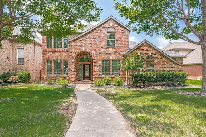Property Photo: 1370 Misty Cove TX 75087