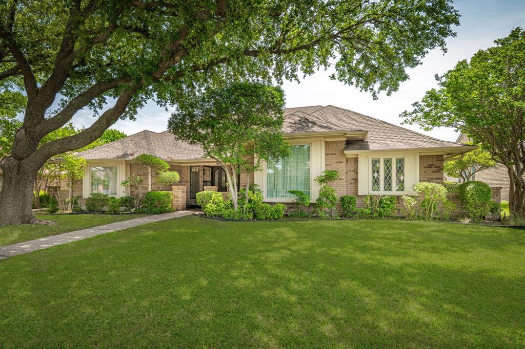 Property Photo: 231 High Brook Drive TX 75080