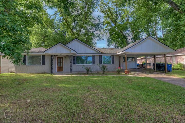 245 Stuart Avenue  Shreveport LA 71105 photo