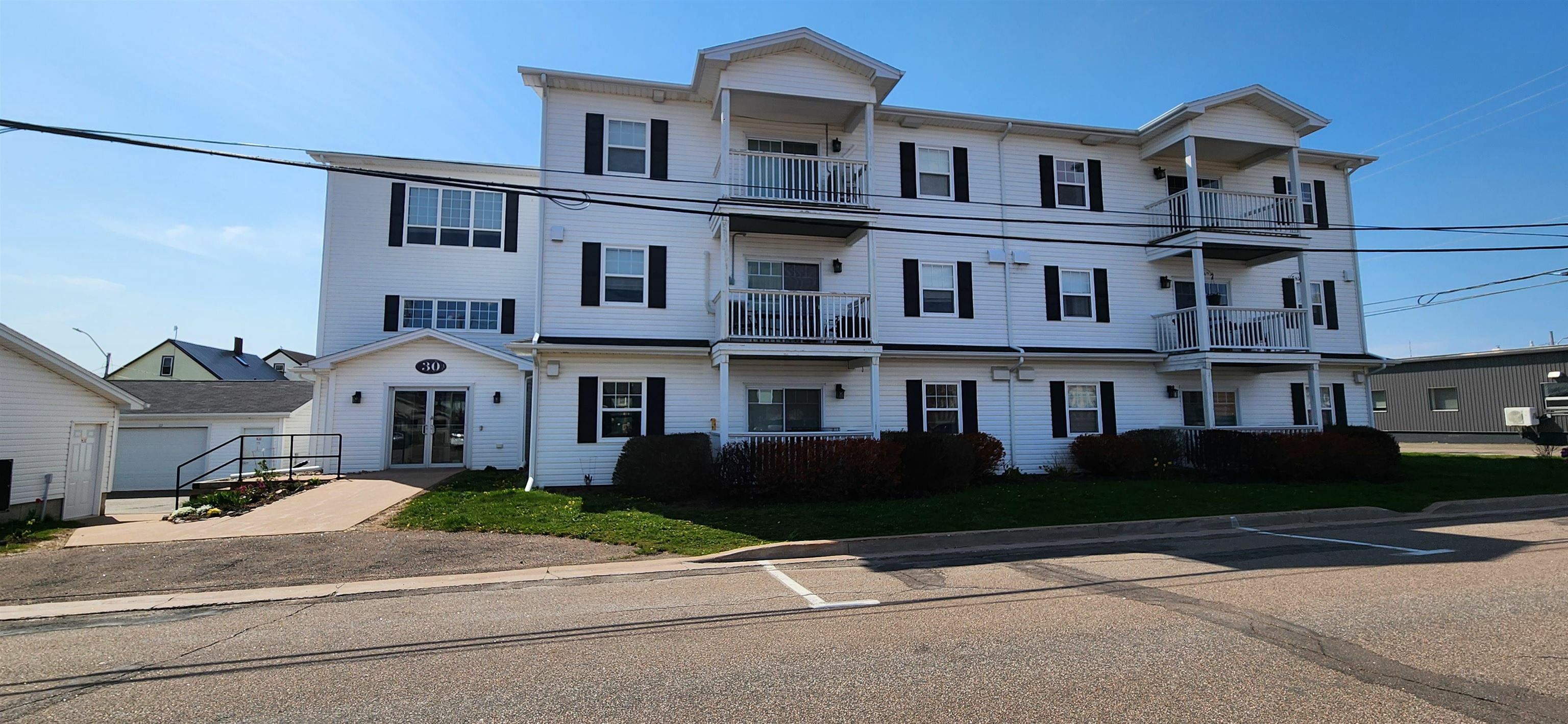 Property Photo: 30 St. Stephen Street 303 PE C1N 0E3