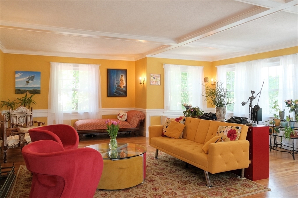Property Photo:  150 Traincroft NW  MA 02155 