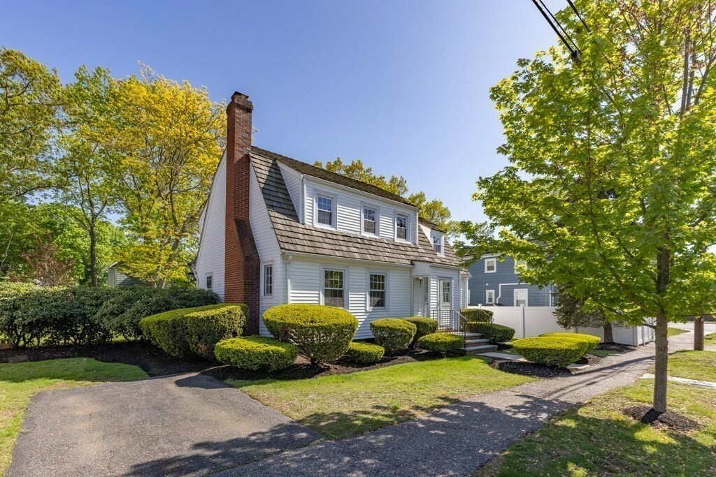 Property Photo: 9 Courtland Cir MA 02186