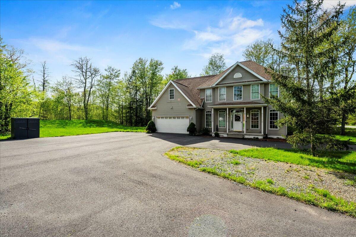 Property Photo: 392 Hemlock Drive PA 18466