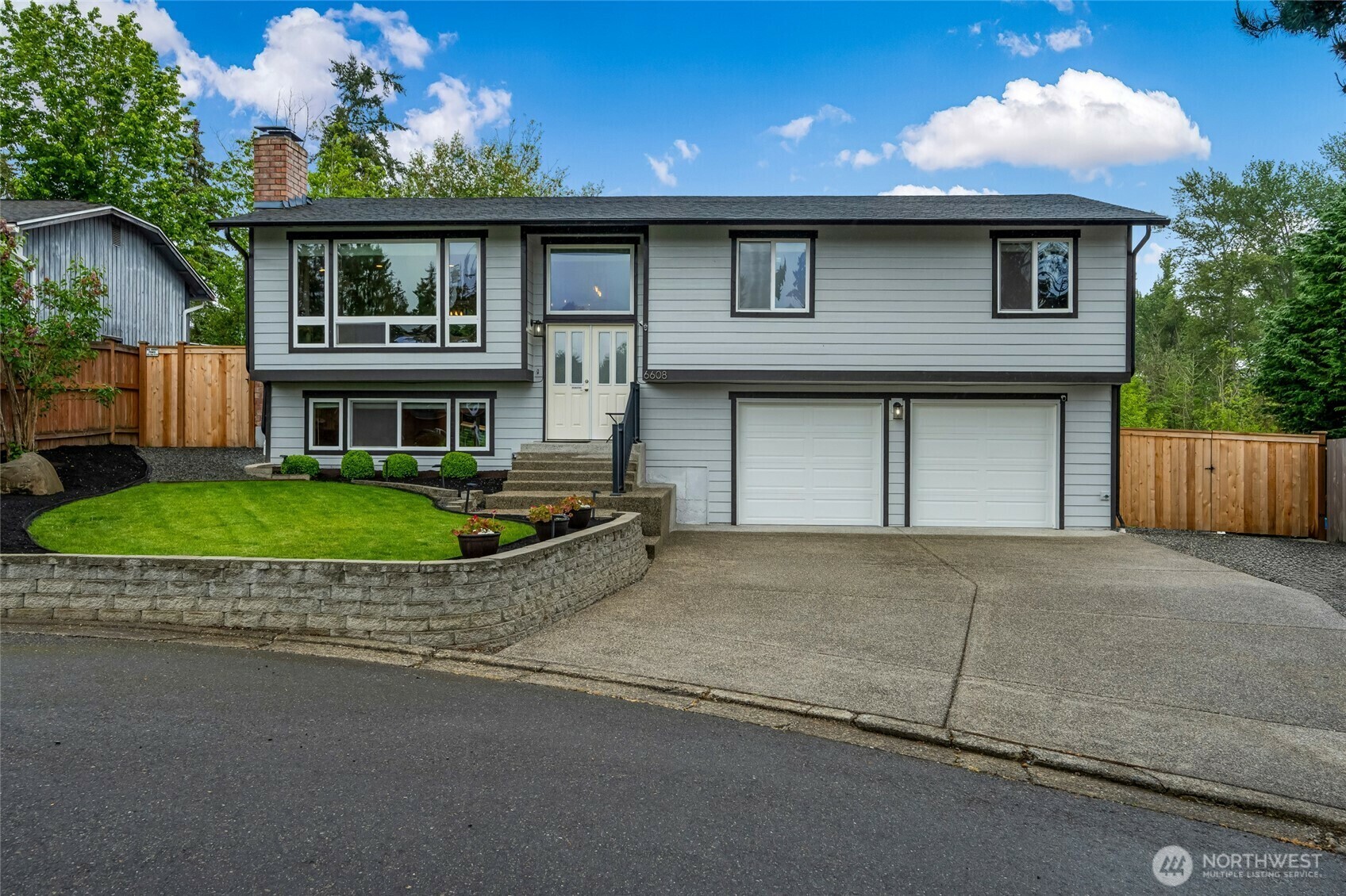 6608  56th Place NE  Marysville WA 98270 photo