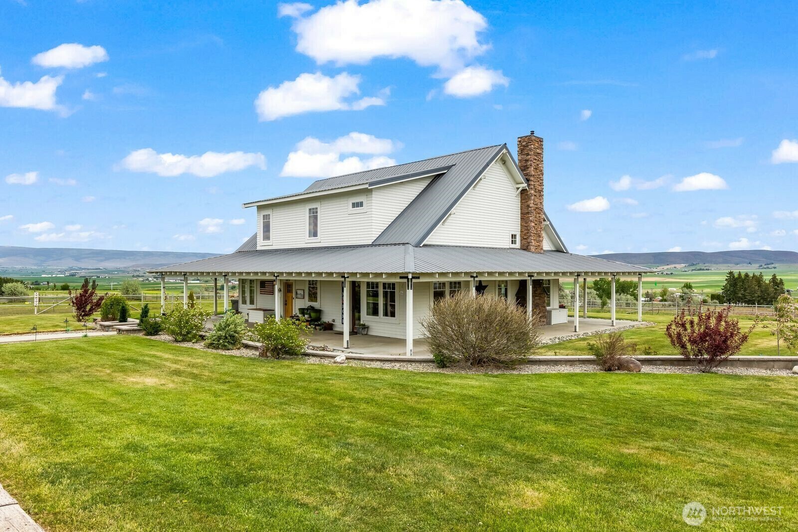 Property Photo: 181 McDowell Road WA 98926