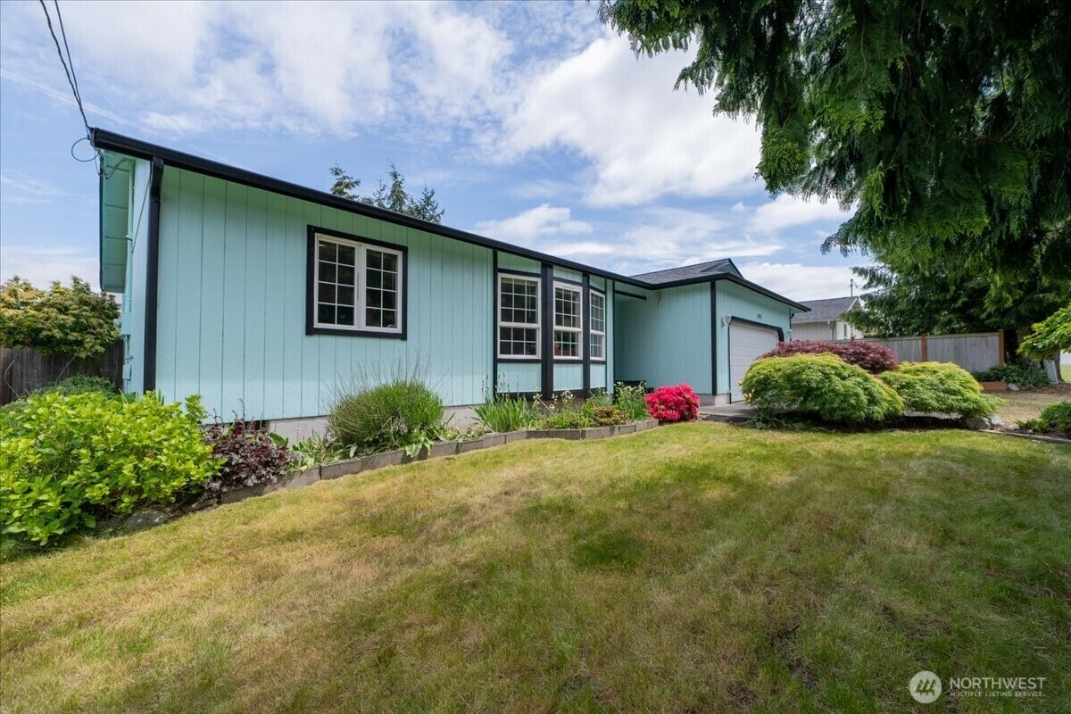 Property Photo: 1903 Elhardt Drive WA 98282