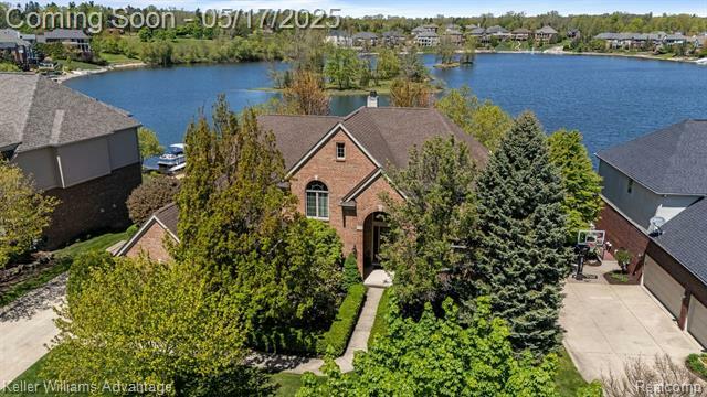 Property Photo: 17421 Parkshore Drive MI 48168