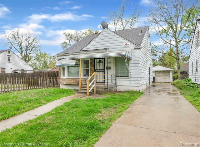 Property Photo: 9583 Stahelin Avenue MI 48228
