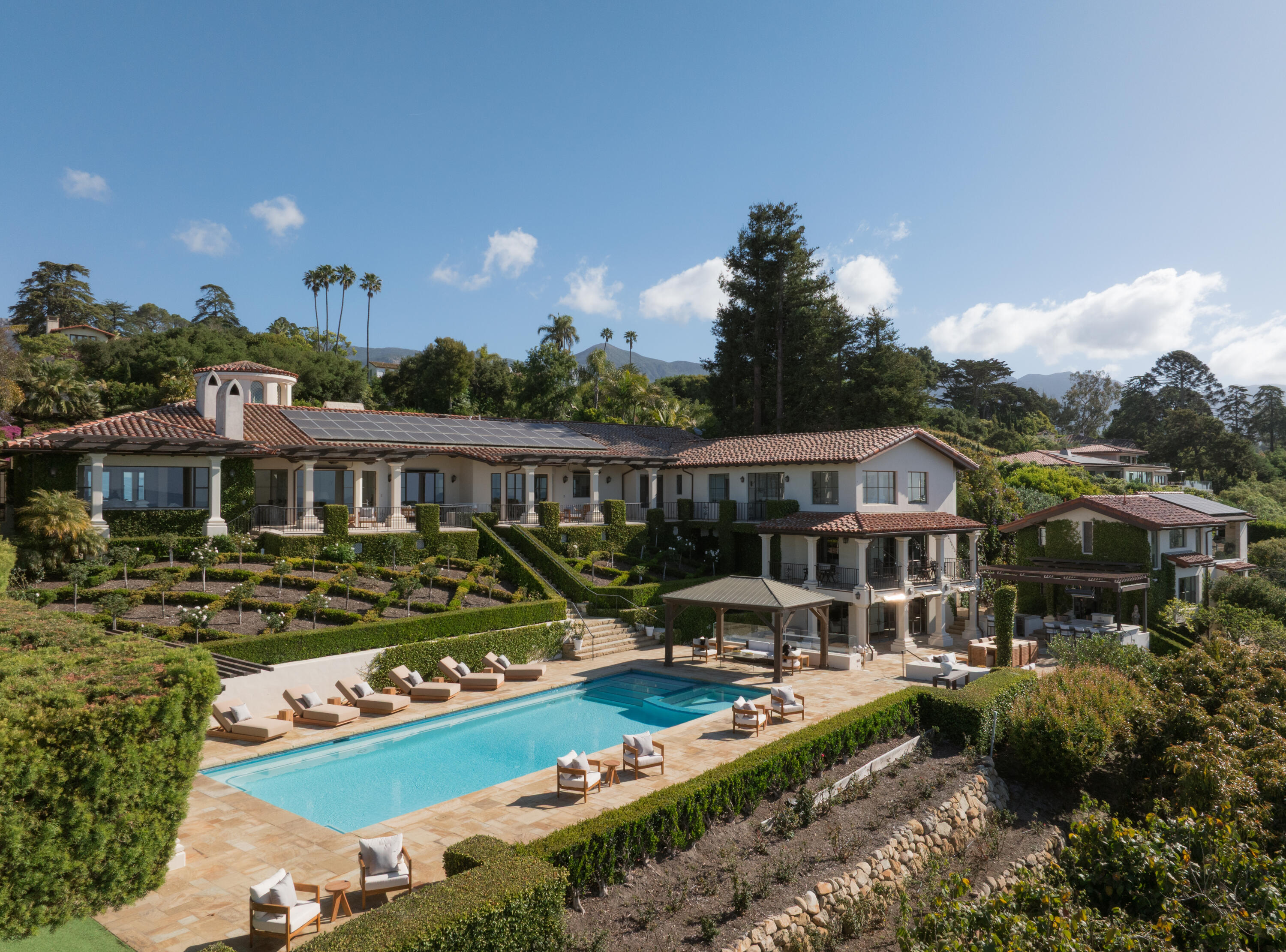 Property Photo:  937 Cima Linda Lane  CA 93108 