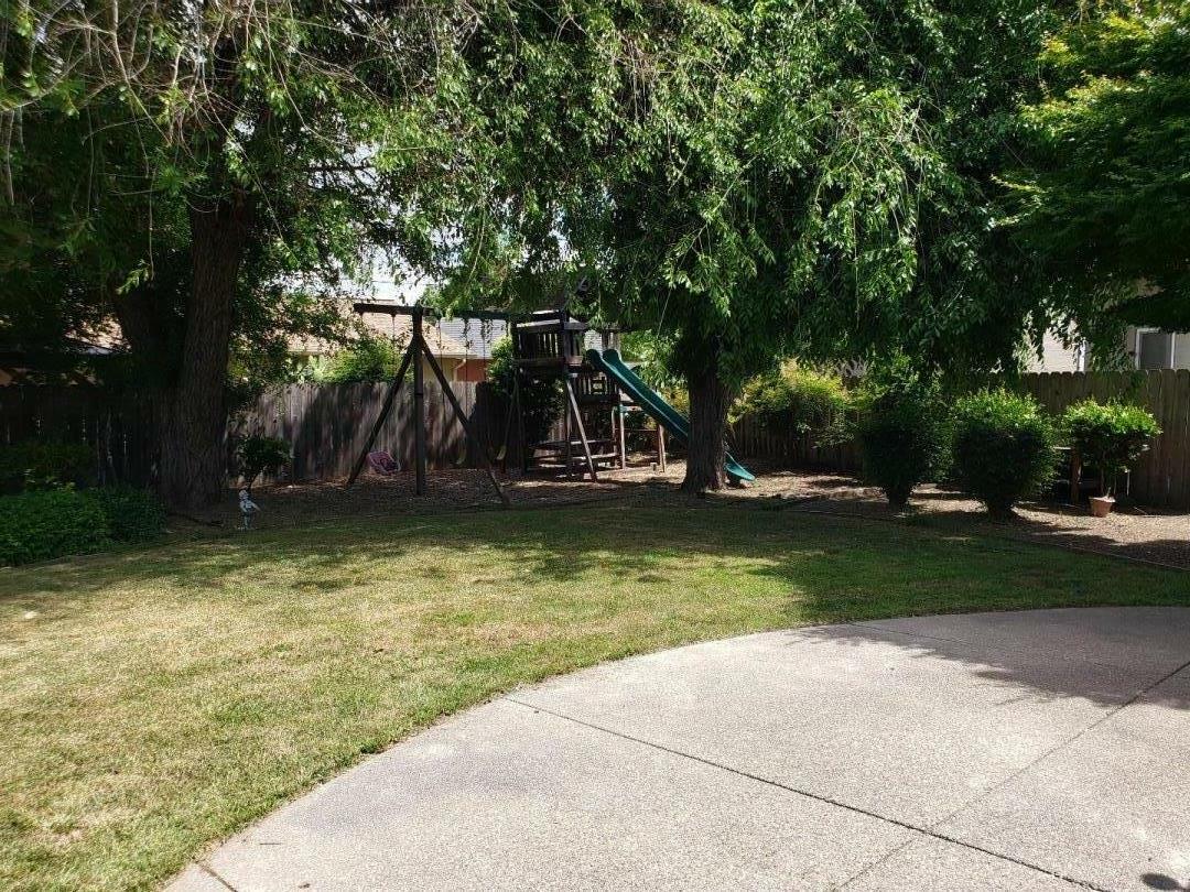 Property Photo: 408 Casita Court CA 95129
