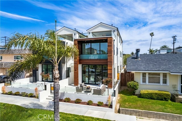 518 8th Street  Huntington Beach CA 92648 photo