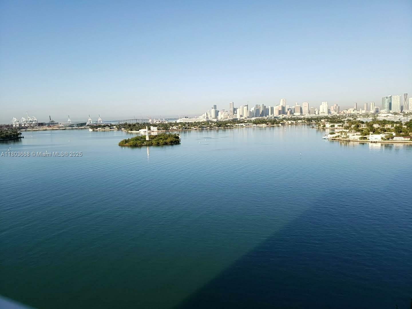 Property Photo: 9 Island Ave 1806 FL 33139