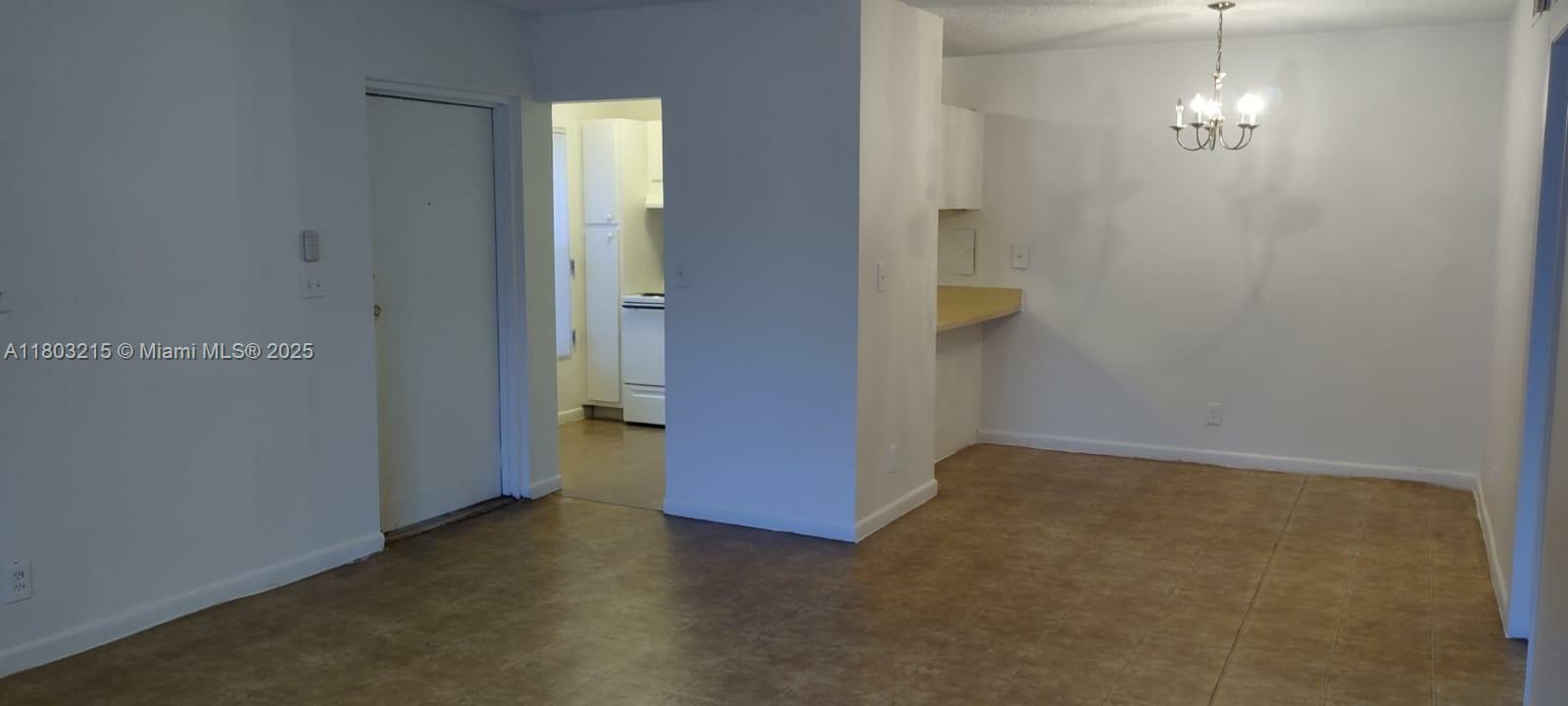 Property Photo: 4003 N University Dr 201 FL 33351