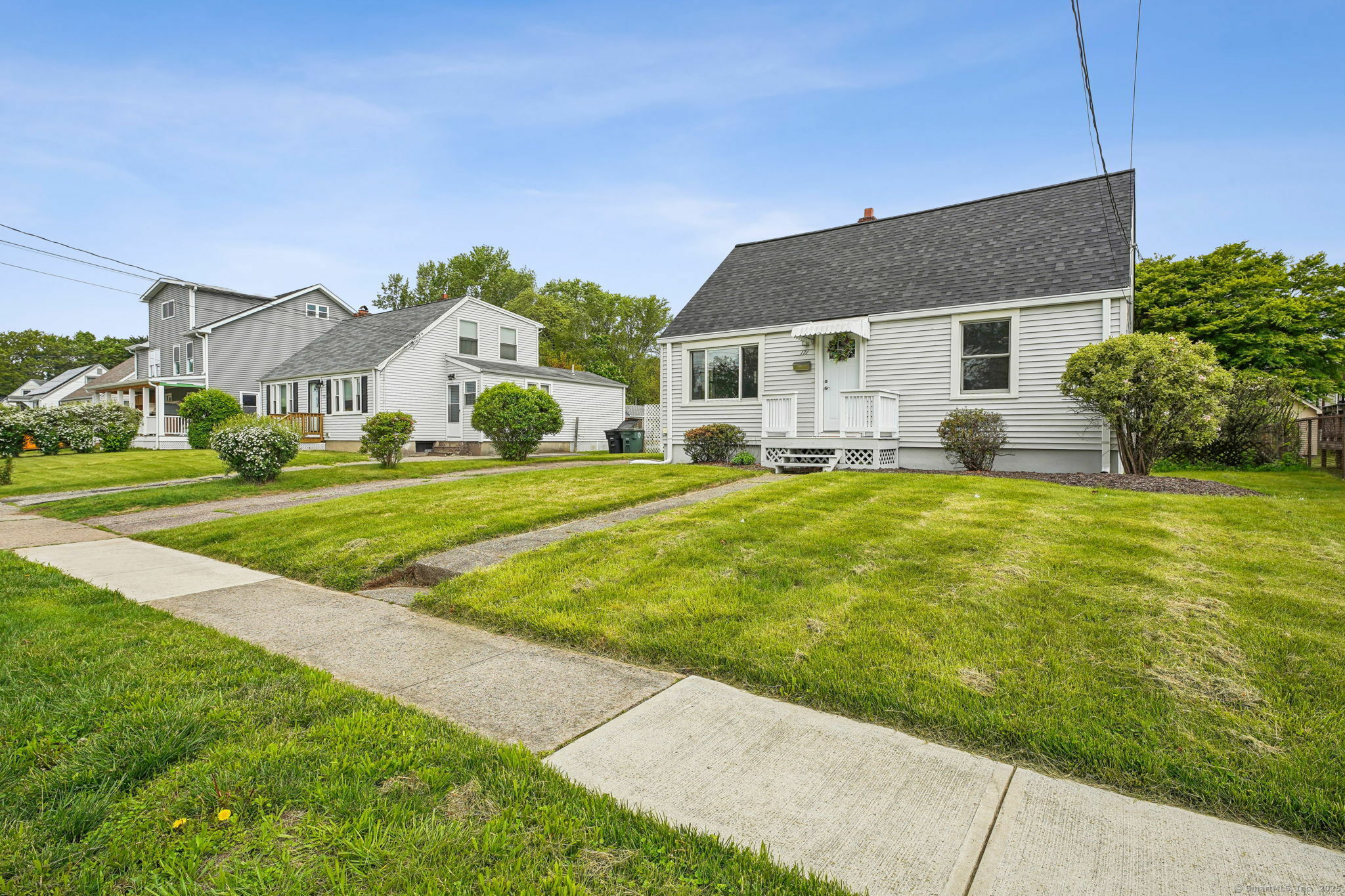 Property Photo: 171 Meadowside Road CT 06460