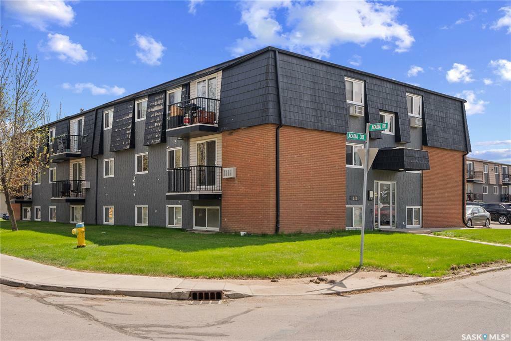 Property Photo: 115 Acadia Drive 14 SK S7H 4T8