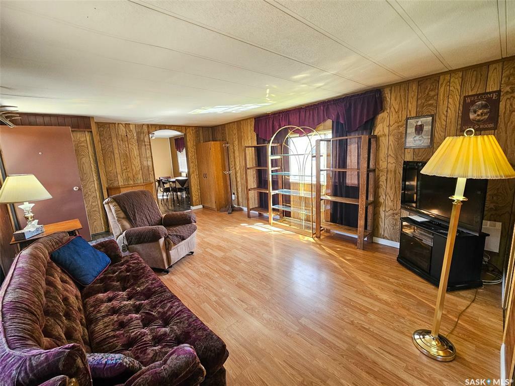 Property Photo: 701 11th Avenue NW 15 SK S9H 4M5