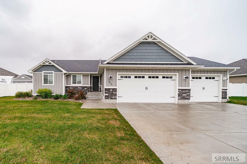 Property Photo: 637 Sterling Drive ID 83404