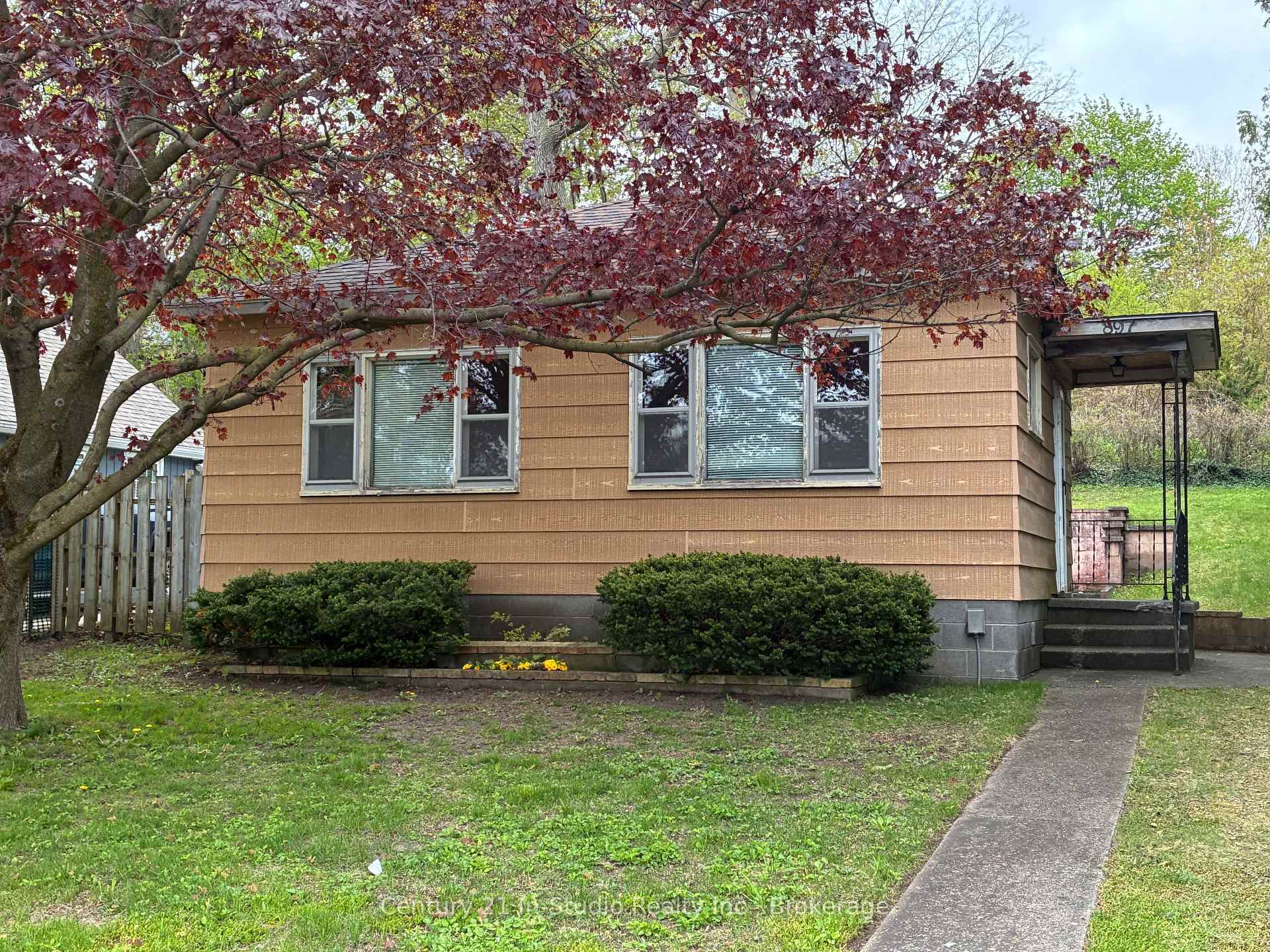 897 McDonald Avenue  Kincardine ON N2Z 1A5 photo