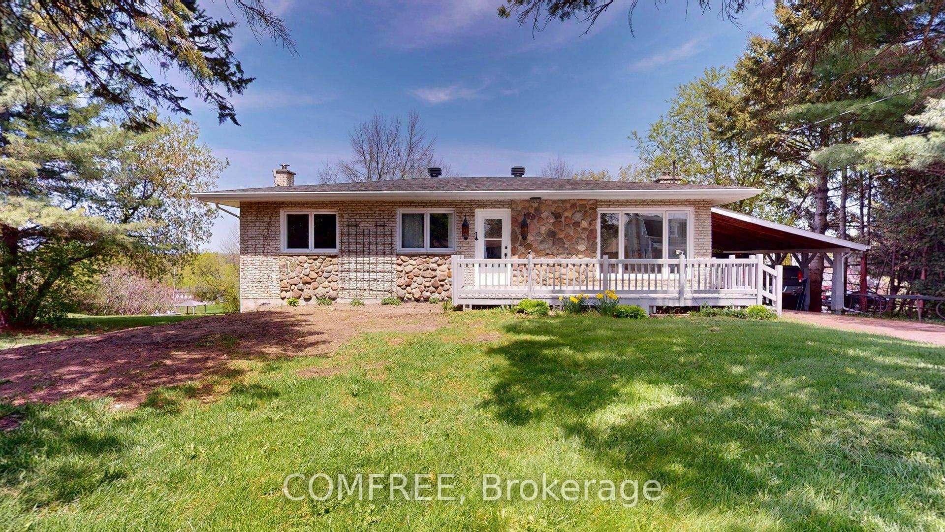 Property Photo:  2055 Principale Street  ON K0B 1B0 