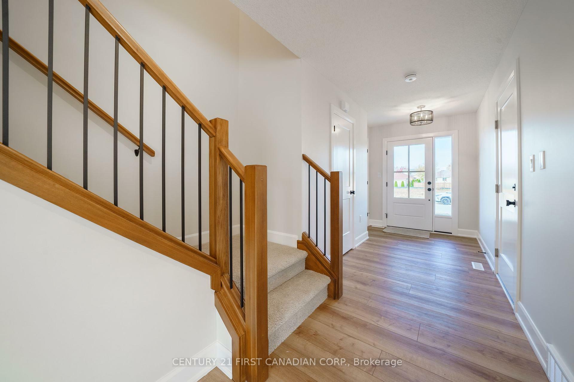Property Photo: 27 Postma Crescent ON N0M 1A0