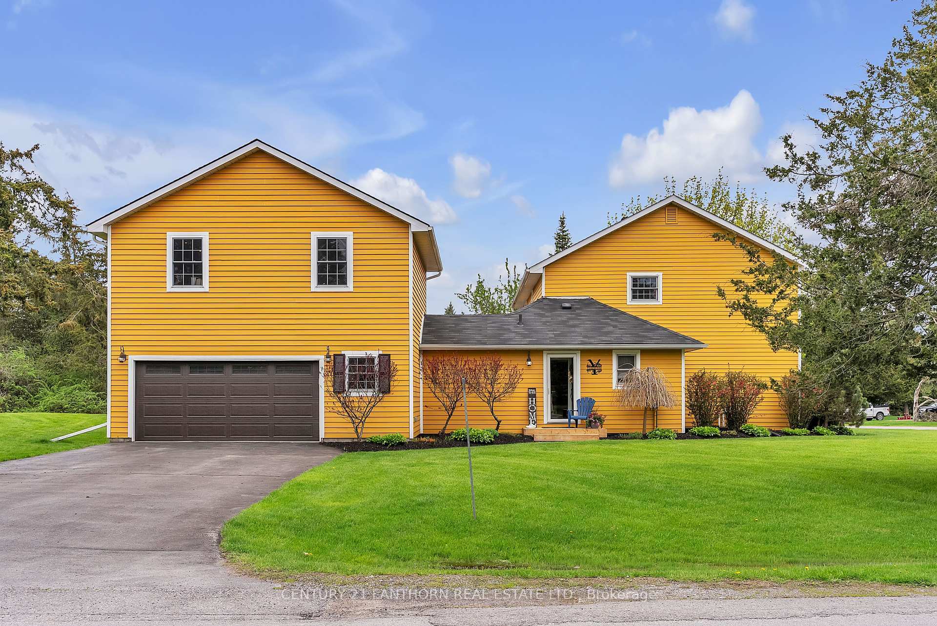 Property Photo: 66 O'Neill Drive ON K8N 4Z4
