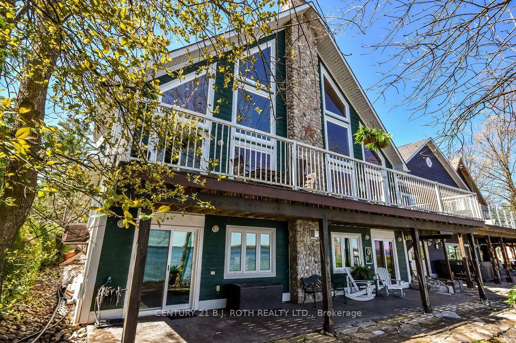 3931 Menoke Beach Road  Severn ON L3V 0T9 photo