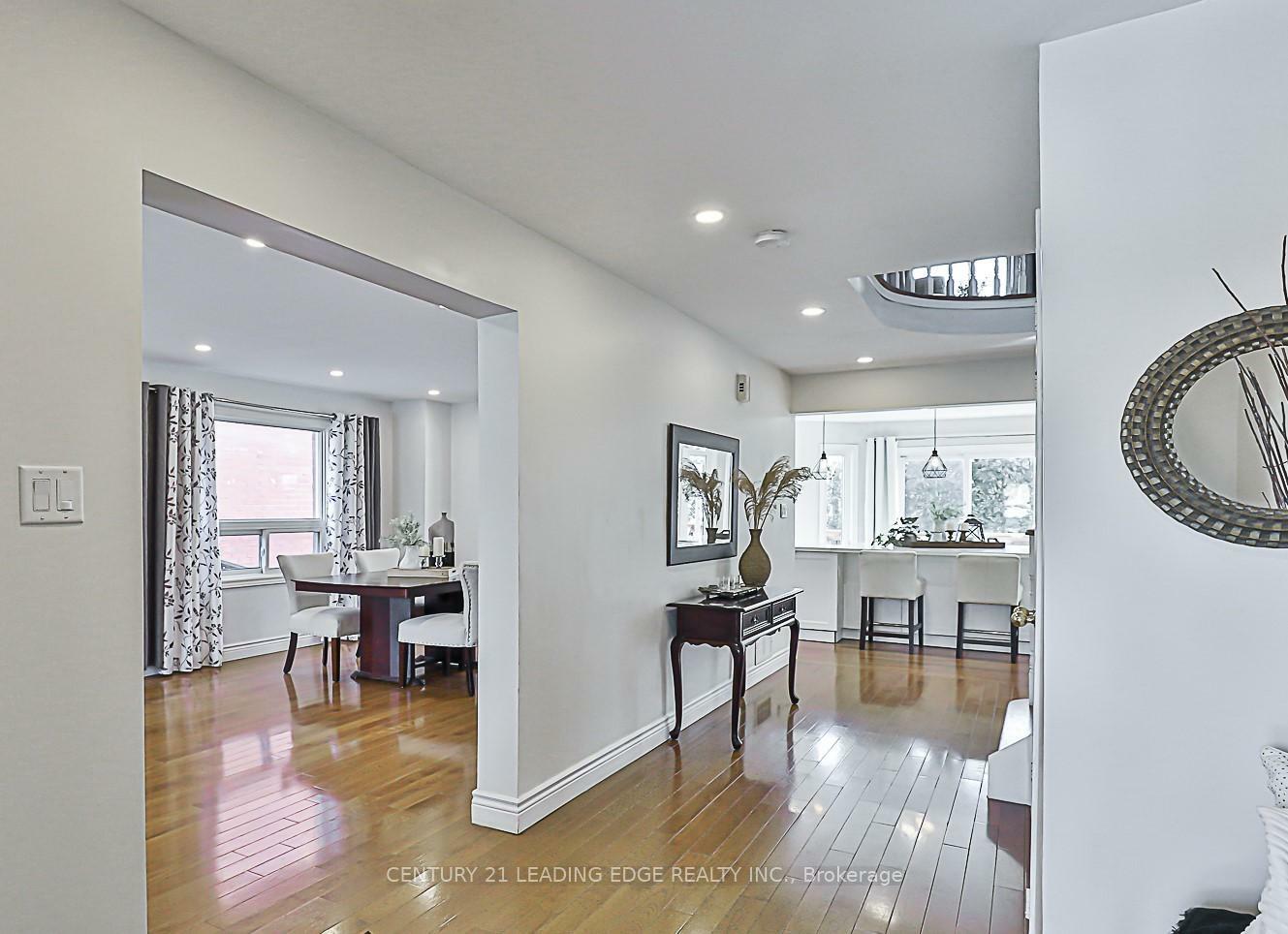 Property Photo: 724 Barnes Crescent ON L1J 8K1