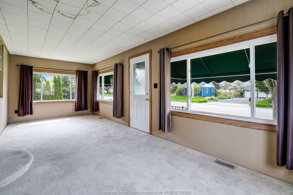Property Photo: 44 McCallum Avenue ON N9Y 1C2