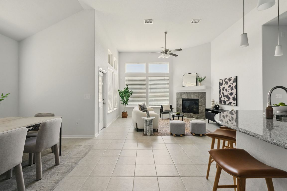 Property Photo: 469 Durian Loop TX 78610