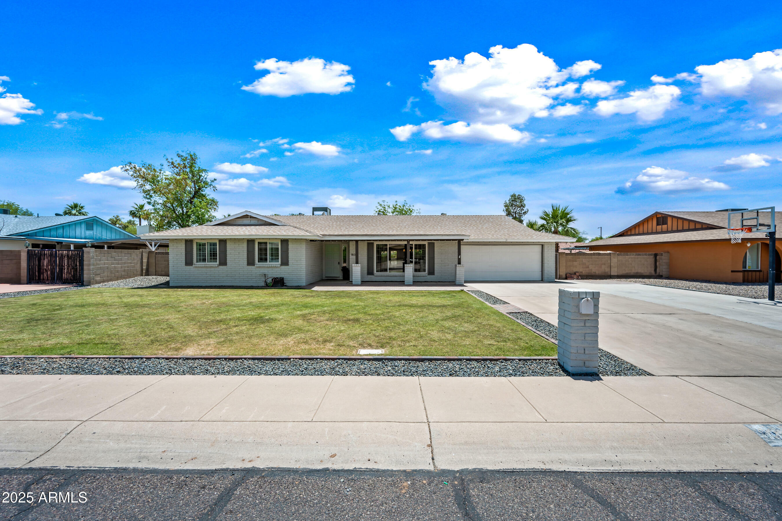 1831 W Seldon Lane  Phoenix AZ 85021 photo