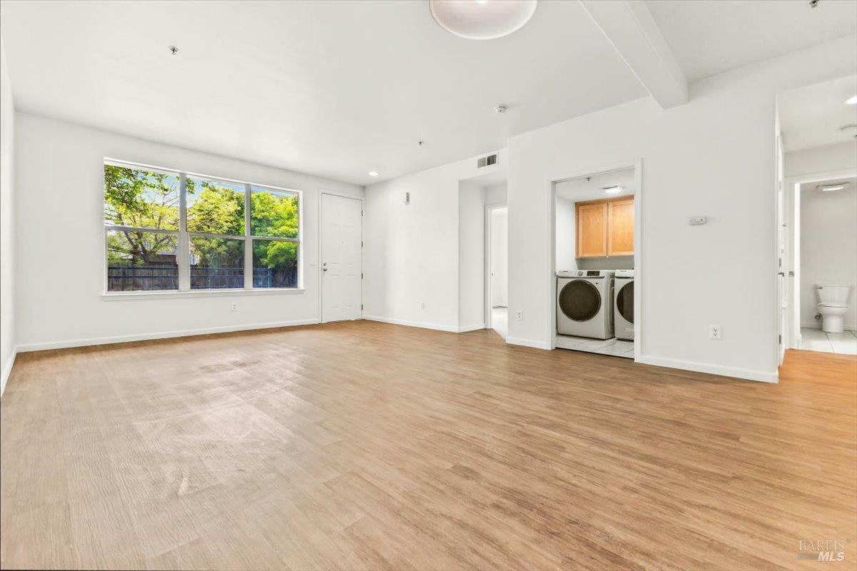 Property Photo: 1040 Campoy Street 102 CA 95407