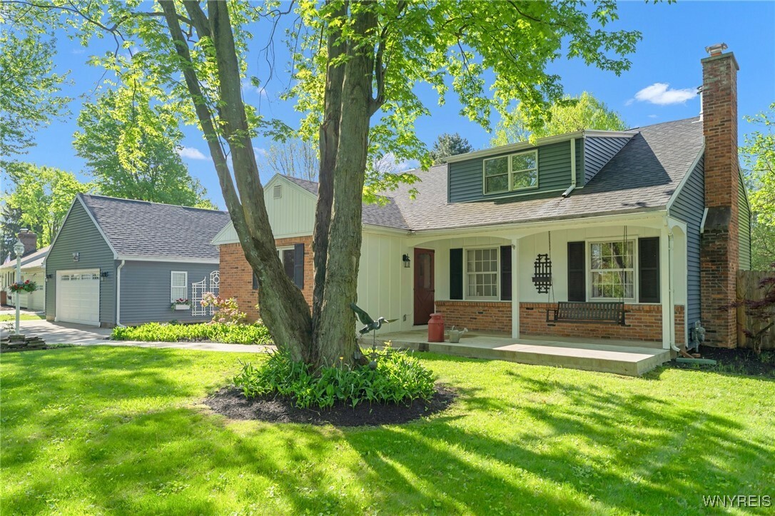 Property Photo: 4631 W Overlook Drive NY 14221