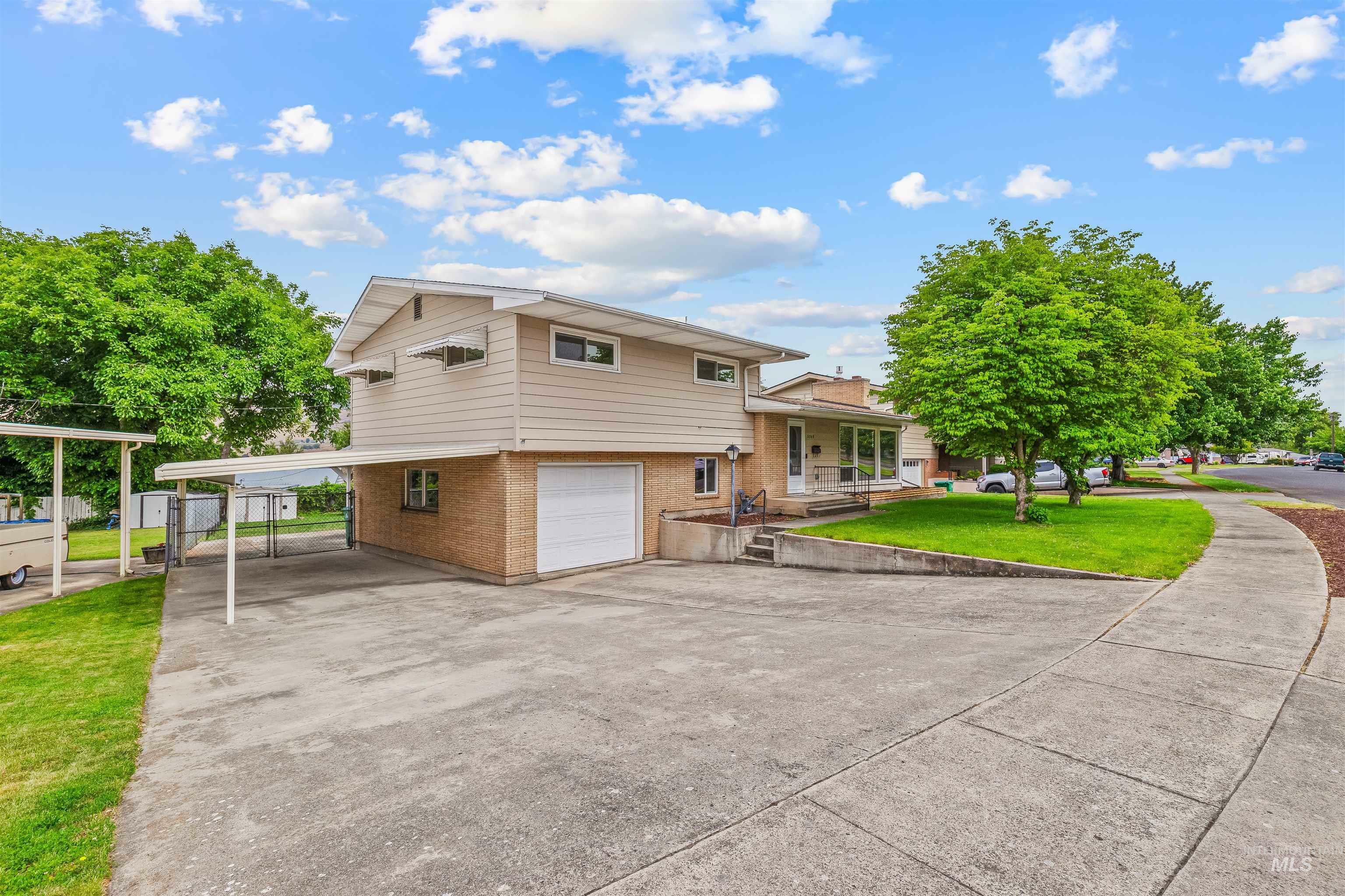 2309 Sunset Dr  Lewiston ID 83501 photo