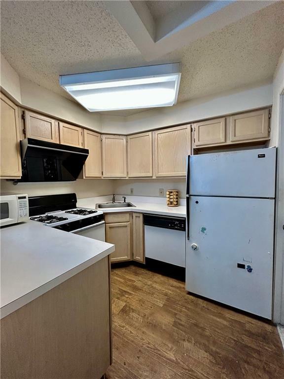 Property Photo:  71 Emily Lane  NY 10312 