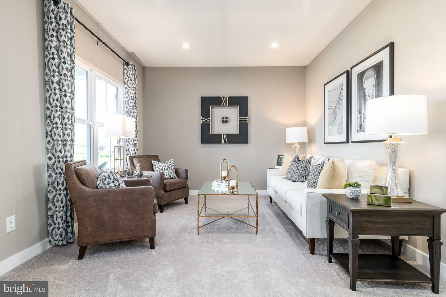 Property Photo: 1501 Caracas Boulevard WV 25403