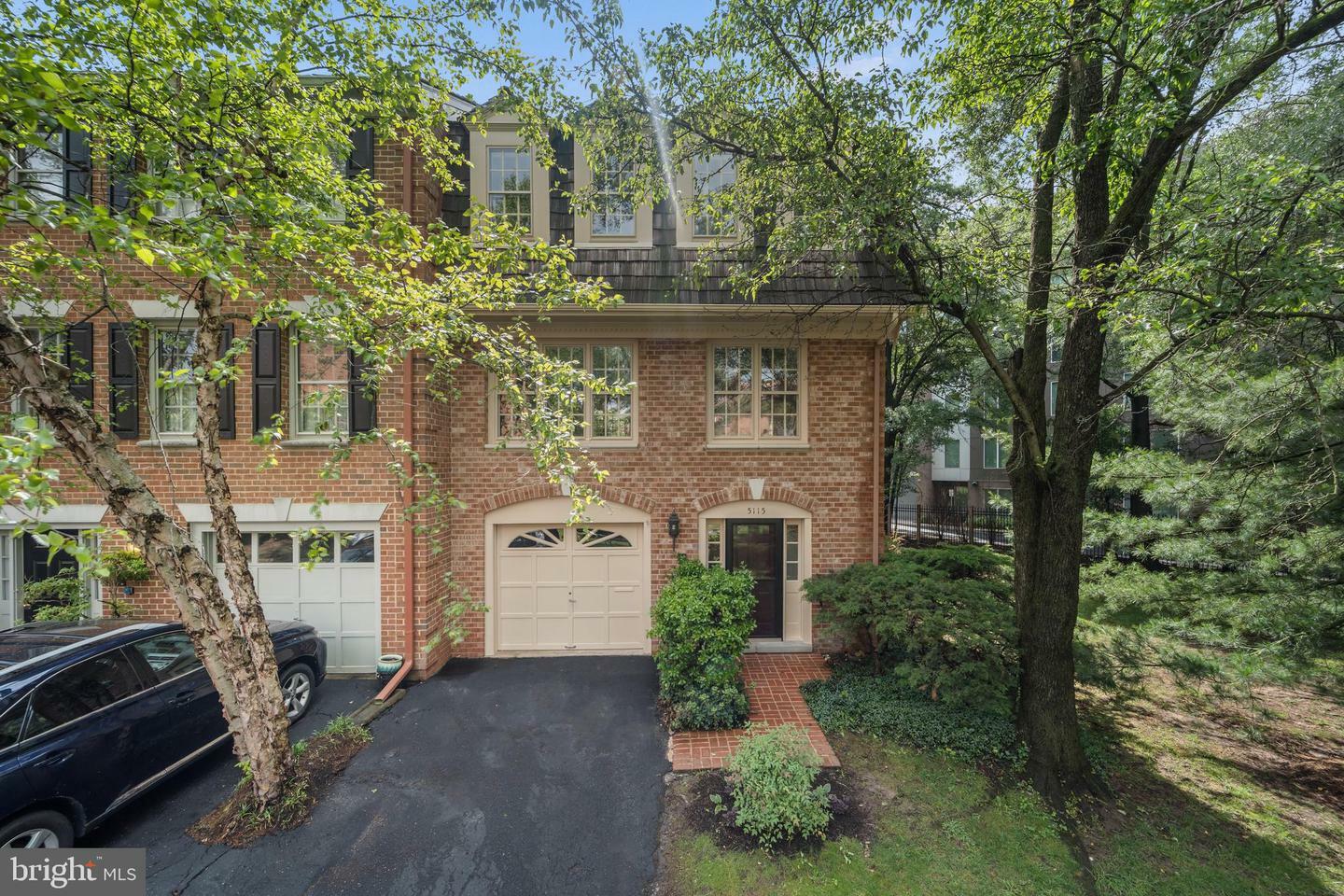 Property Photo: 5115 Woodmire Lane VA 22311