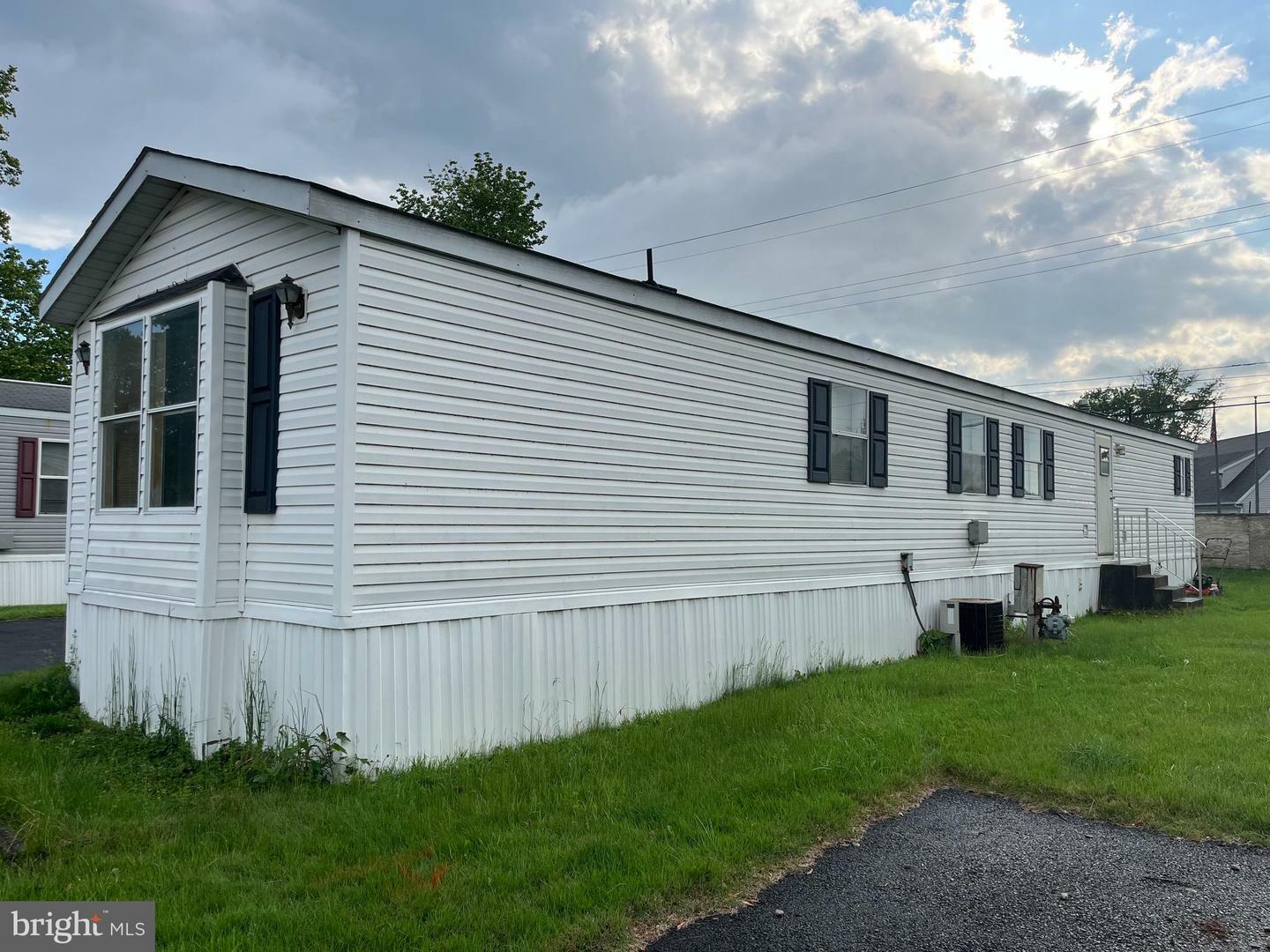 Property Photo: 2104 Barton Drive PA 19067