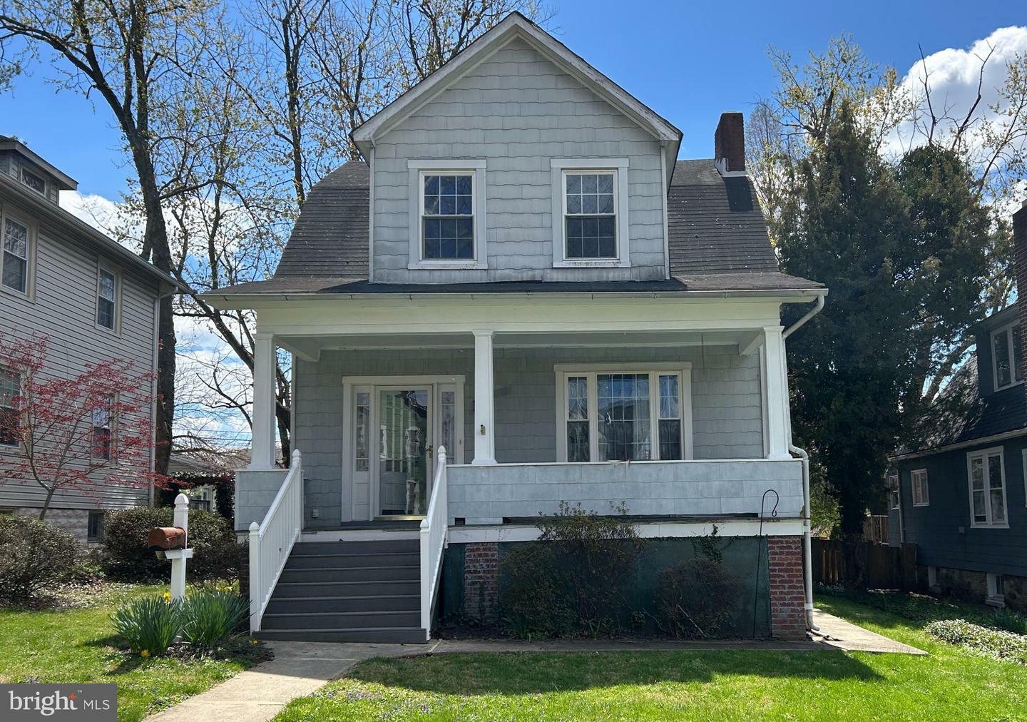 Property Photo: 1305 Appleby Avenue MD 21209