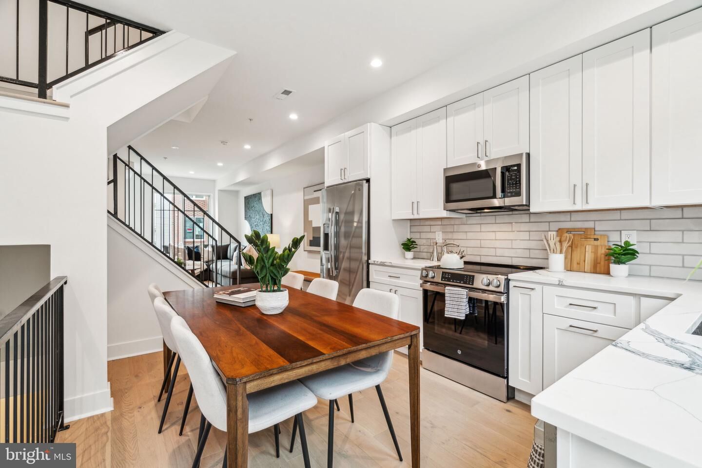 Property Photo:  1407 S Napa Street  PA 19146 