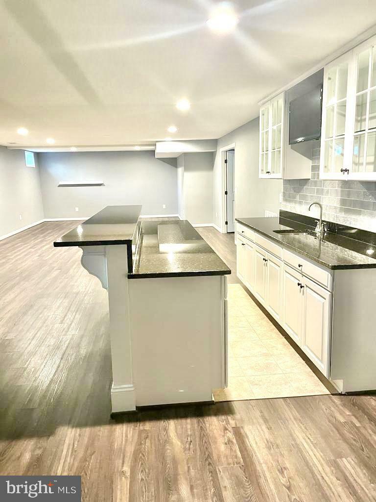 Property Photo:  6805 Lake Anne Court  VA 20187 