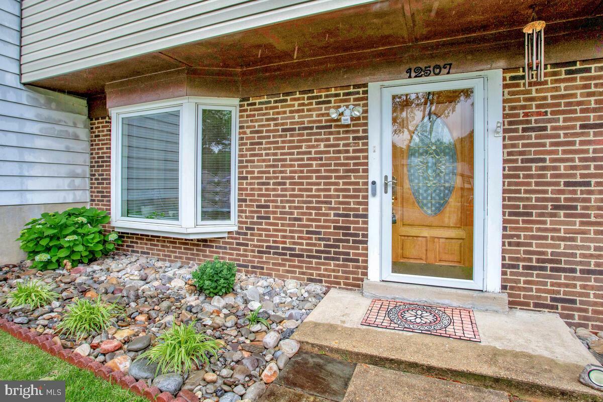 Property Photo: 12507 Woodstock Drive E MD 20772