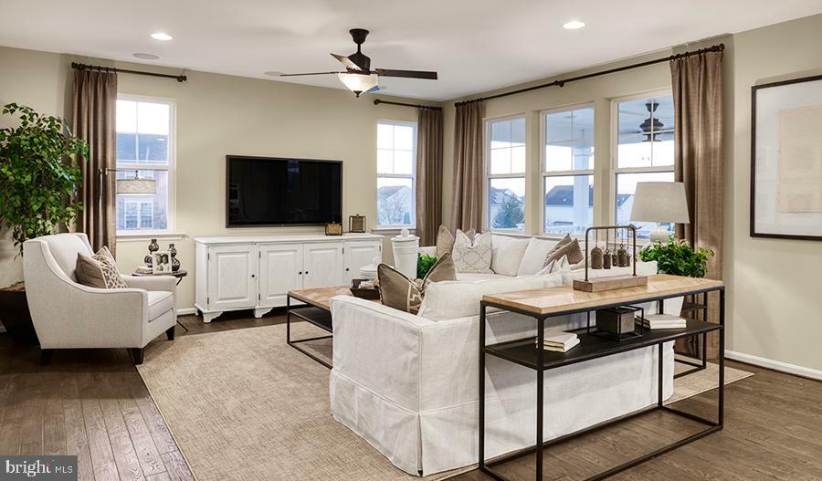 Property Photo: 1614 Shady Tree Court MD 21015
