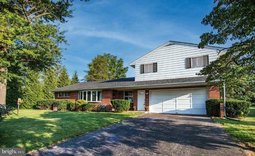 2300 Locust Road  Dover PA 17315 photo