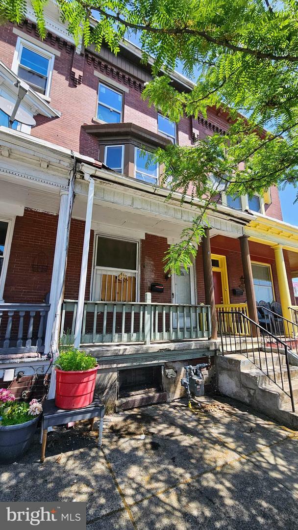 1632 Derry Street  Harrisburg PA 17104 photo