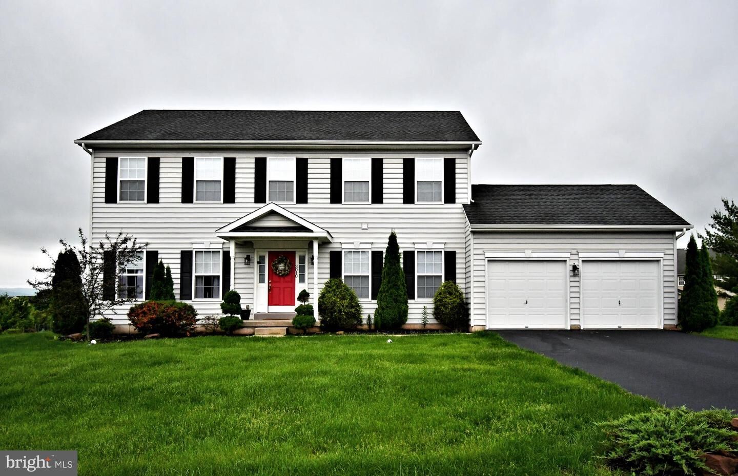 Property Photo: 3010 Summer Meadow Drive PA 19518