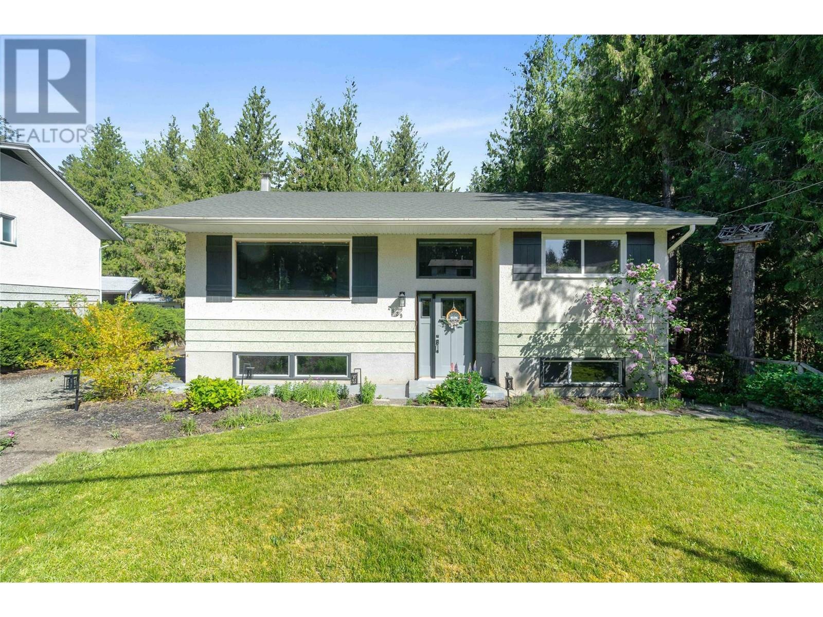 Photo de la propriété: 2829 Caen Road BC V0E 2W0