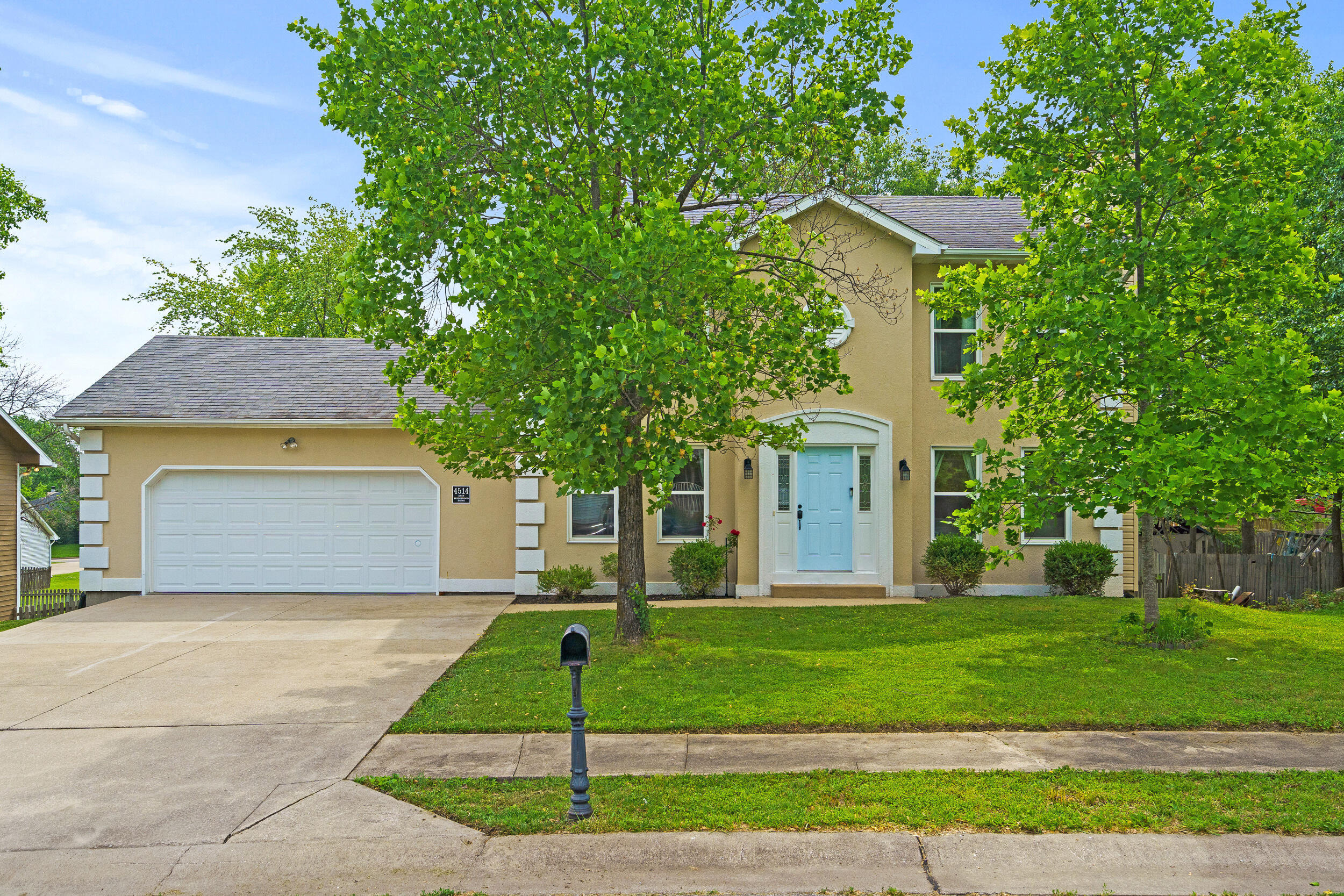 Property Photo:  4514 E Bridgewood Dr  MO 65203 